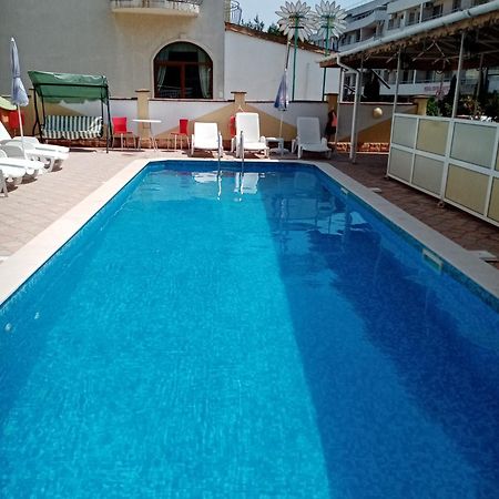 Hotel Palace Кранево Екстер'єр фото